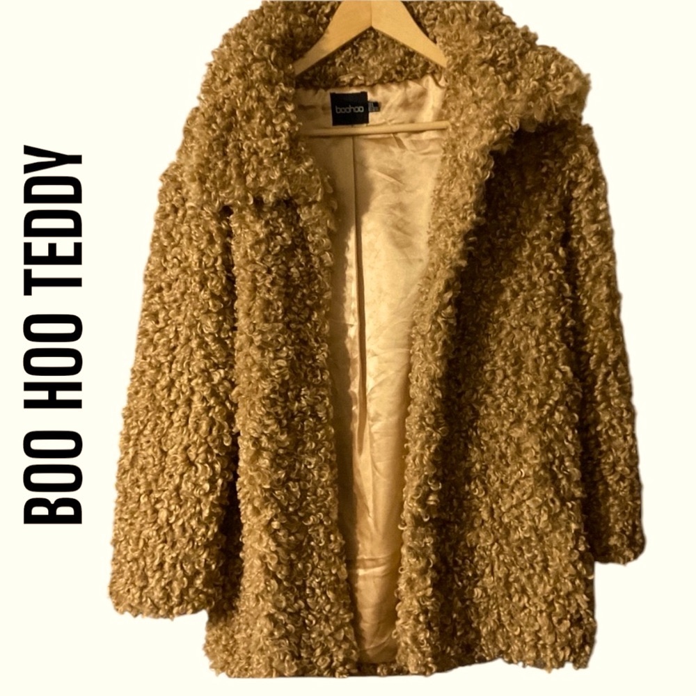 BOOHOO TEDDY COAT GOLD SATIN LINING